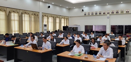 ກອງປະຊຸມແຂງຂັນ ຍ້ອງຍໍ 5